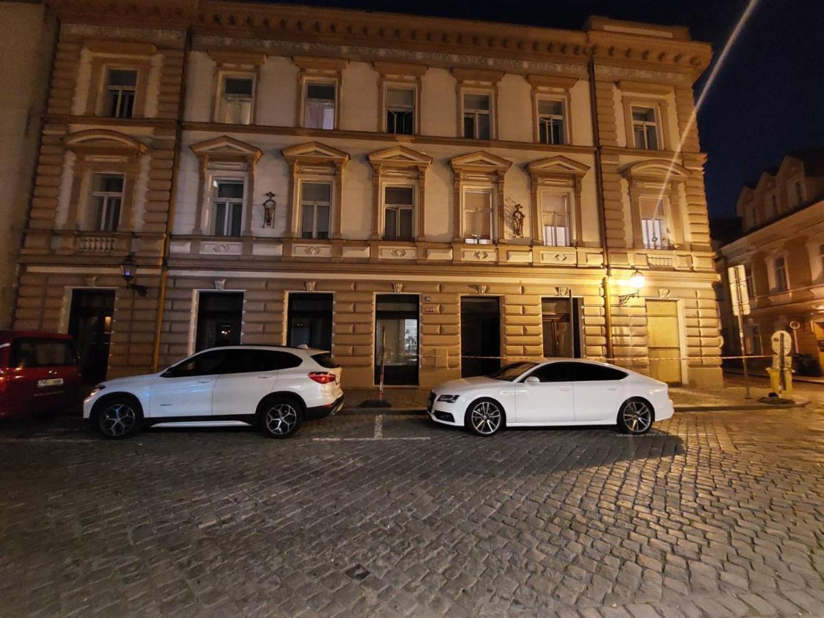 Exkluzivni Apartman V Prizemi V Hradci Kralove Hradec Králové Exteriér fotografie