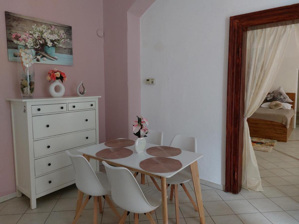 Exkluzivni Apartman V Prizemi V Hradci Kralove Hradec Králové Exteriér fotografie