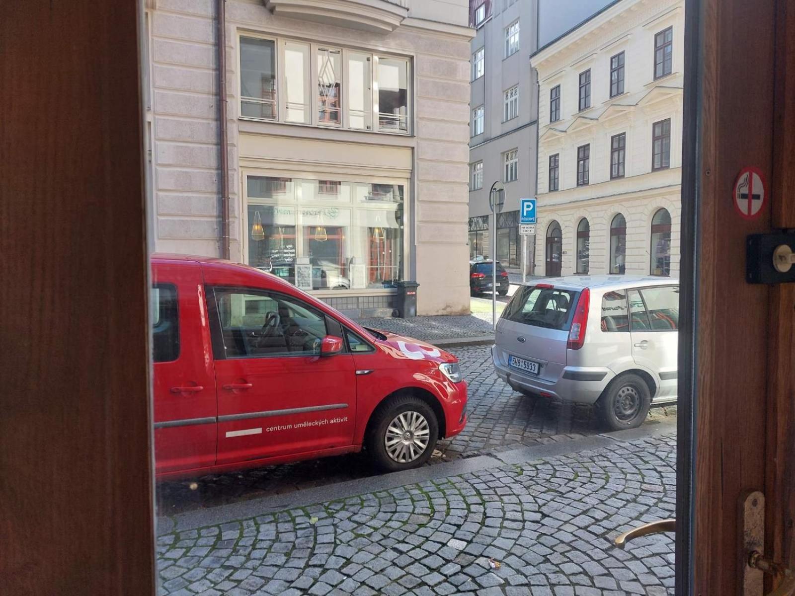 Exkluzivni Apartman V Prizemi V Hradci Kralove Hradec Králové Exteriér fotografie